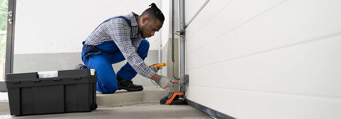 Repair Garage Door Not Closing But Light Flashing in Joliet, IL